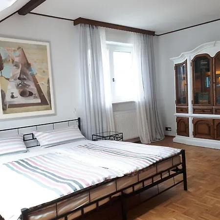 Апартаменты Eine Oase Im Gruenen Эрлензе